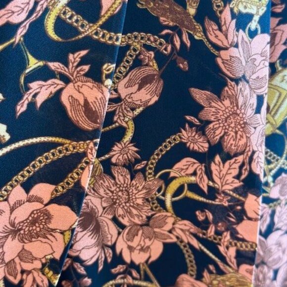 ModCloth Size 8 Floral Chain Horse Print Pleated Midi Skirt NWT - Picture 3 of 8